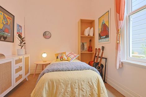 Photo of property in 53 Todman Street, Brooklyn, Wellington, 6021