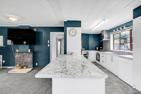 Photo of property in 5 Bronte Place, Whalers Gate, New Plymouth, 4310