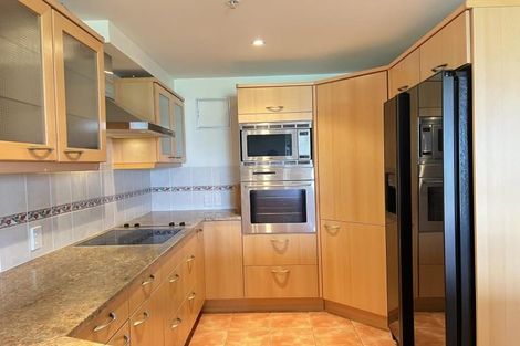 Photo of property in 12/80 Salamanca Road, Kelburn, Wellington, 6012