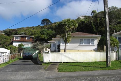 Photo of property in 35 Chamberlain Road, Karori, Wellington, 6012