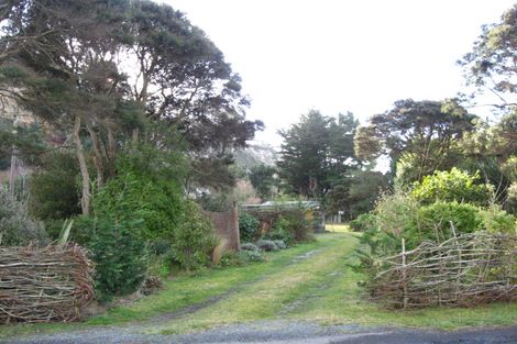 Photo of property in 35 Mihiwaka Road, Long Beach, Port Chalmers, 9081