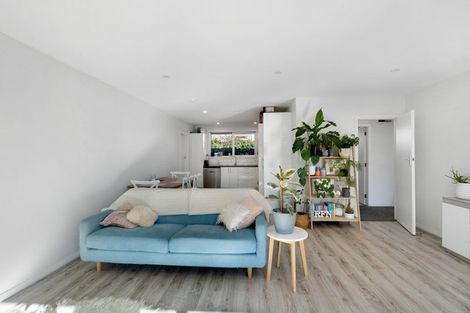 Photo of property in 1/86 Avonhead Road, Avonhead, Christchurch, 8042