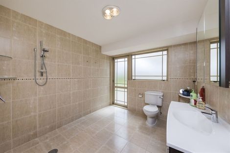 Photo of property in 11 Brookside Close, Highbury, Palmerston North, 4412