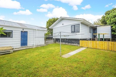 Photo of property in 6 Rhine Place, Weymouth, Auckland, 2103