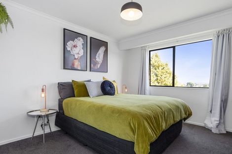 Photo of property in 14 Flinders Place, Welcome Bay, Tauranga, 3112