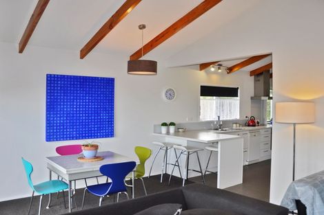 Photo of property in 9 Barrier View Road, Leigh, 0985