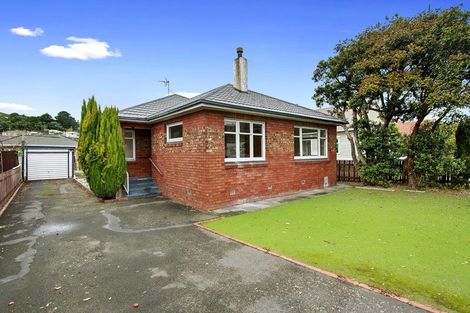 Photo of property in 142 Main Road, Tawa, Wellington, 5028