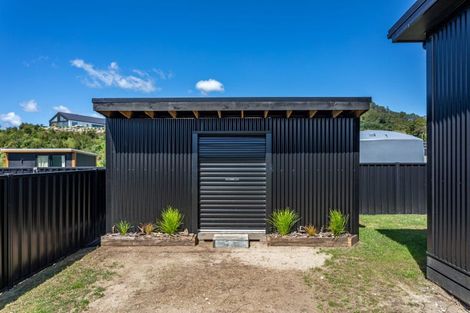 Photo of property in 13 Navigation Drive, Cooks Beach, Whitianga, 3591