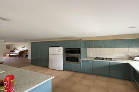 Photo of property in 212 Kilkenny Drive, East Tamaki Heights, Auckland, 2016