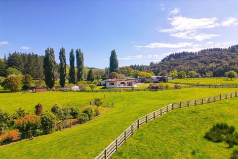 Photo of property in 1036 State Highway 4, Parikino, Wanganui, 4573