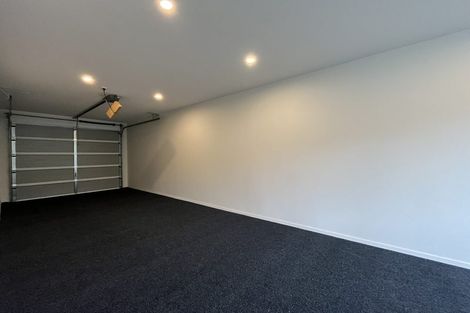 Photo of property in 1 Whawhaki Lane, Kumeu, 0810