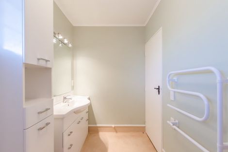 Photo of property in 65 Rimu Street, Waikanae, 5036