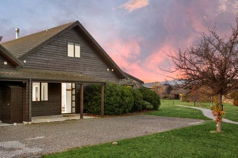 Photo of property in Heritage Village, 9 Villa Lane, Wanaka, 9382