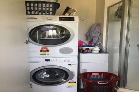 Photo of property in 27 Gowing Drive, Meadowbank, Auckland, 1072