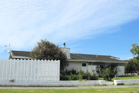 Photo of property in 8 Lynley Crescent, Blenheim, 7201