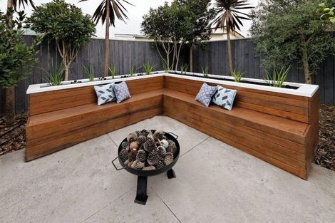 Photo of property in 688a Te Atatu Road, Te Atatu Peninsula, Auckland, 0610