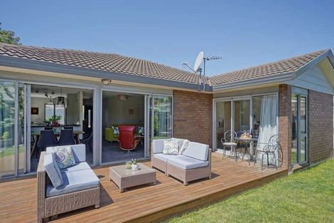 Photo of property in 2/121 Barrington Street, Somerfield, Christchurch, 8024