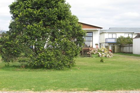 Photo of property in 286 Cook Drive, Whitianga, 3510