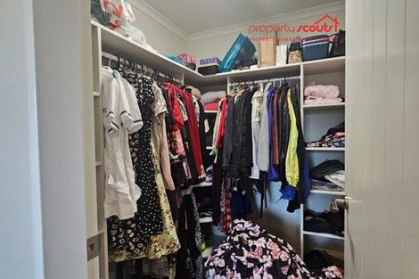 Photo of property in 12 Kingi Te Ahoaho Place, Otaki, 5512