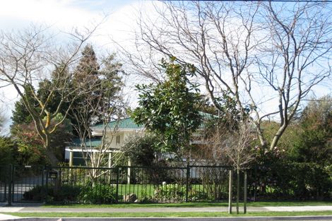 Photo of property in 2/32 Guthrie Road, Havelock North, 4130