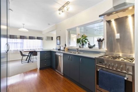 Photo of property in 4 Lynwood Place, Chedworth, Hamilton, 3210