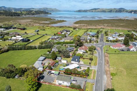 Photo of property in 12 Whangapoua Sh25 Road, Coromandel, 3506