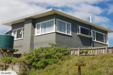 Photo of property in 22 Nelson Street, Foxton Beach, Foxton, 4815