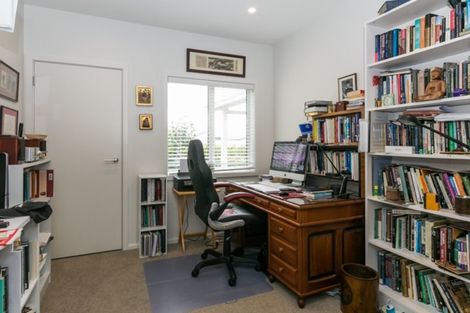 Photo of property in 44 Percy Berry Place, Havelock North, 4130