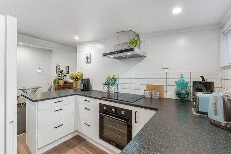 Photo of property in 38 Bradshaw Street, South Dunedin, Dunedin, 9012