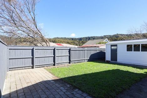 Photo of property in 7 Karamea Grove, Wainuiomata, Lower Hutt, 5014