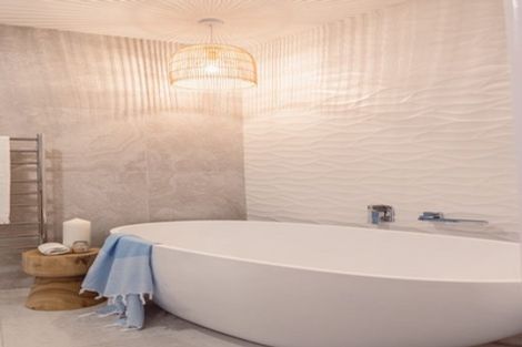 Photo of property in 4 Melleray Place, Redcliffs, Christchurch, 8081