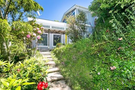 Photo of property in 1 Sar Street, Wadestown, Wellington, 6012