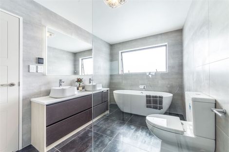 Photo of property in 17 Tawatawa Street, Long Bay, Auckland, 0630