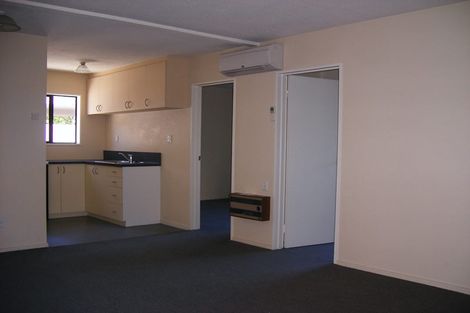 Photo of property in 57 Brockworth Place, Riccarton, Christchurch, 8011