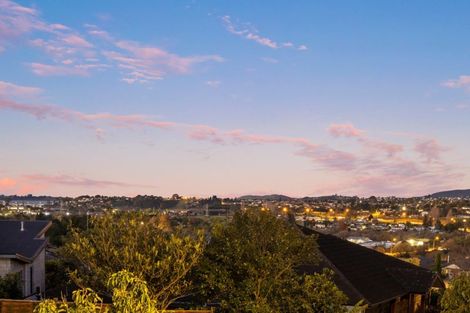 Photo of property in 14 Renner Place, Pyes Pa, Tauranga, 3112