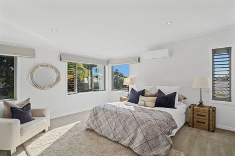 Photo of property in 48a Deep Creek Road, Torbay, Auckland, 0630