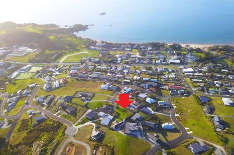 Photo of property in 9 Oden Hill, Coopers Beach, 0420