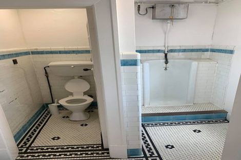 Photo of property in Fire Station Apartments, 54 Northland Road, Northland, Wellington, 6012