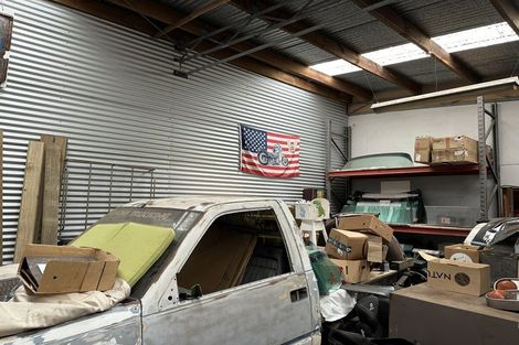 Photo of property in 2 Atiawa Street, Glen Avon, New Plymouth, 4312