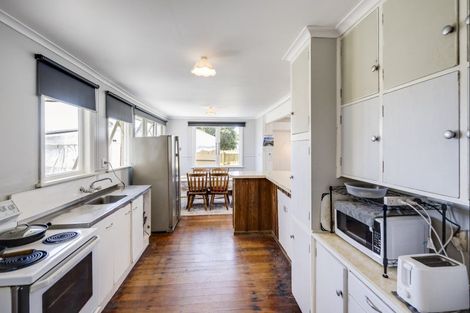 Photo of property in 30 Tasman Street, Havelock North, 4130