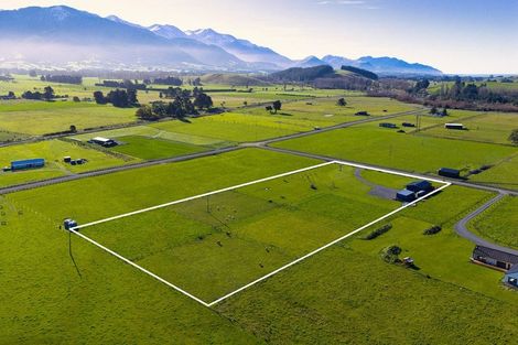 Photo of property in 12 Te Ao Wharepapa Lane, Peketa, Kaikoura, 7373