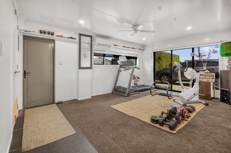 Photo of property in 12 Newcastle Road, Dinsdale, Hamilton, 3204