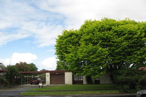 Photo of property in 30 Balgowan Terrace, Conifer Grove, Takanini, 2112