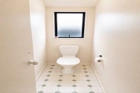 Photo of property in 74 Mandeville Street, Riccarton, Christchurch, 8011
