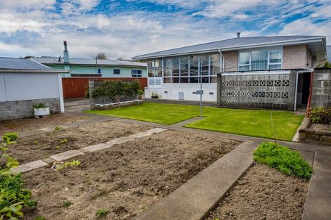 Photo of property in 316 Seaview Road, Stoke, Nelson, 7011