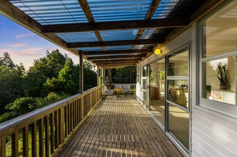 Photo of property in 105 Bodhisattva Road, Waitoki, Silverdale, 0994