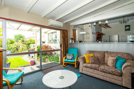 Photo of property in 100 North Street, Seaview, Timaru, 7910