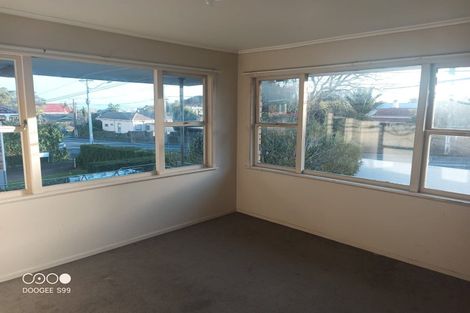 Photo of property in 2/25a Mount Albert Road, Mount Albert, Auckland, 1025
