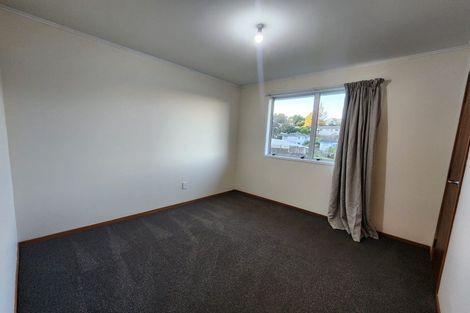 Photo of property in 80 Salamanca Road, Sunnynook, Auckland, 0620