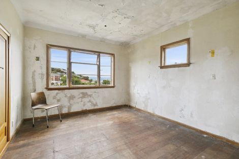 Photo of property in 43a Northland Road, Northland, Wellington, 6012